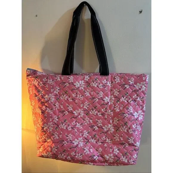 Scout Tote and Pouch - Picture 3 of 6